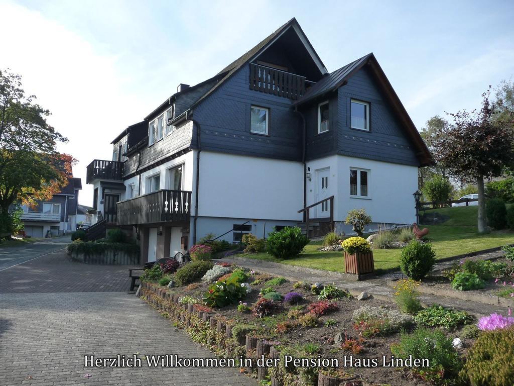 Pension Haus Linden Winterberg Exteriör bild